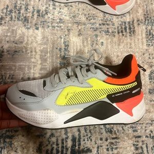 Puma runners kids sneakers